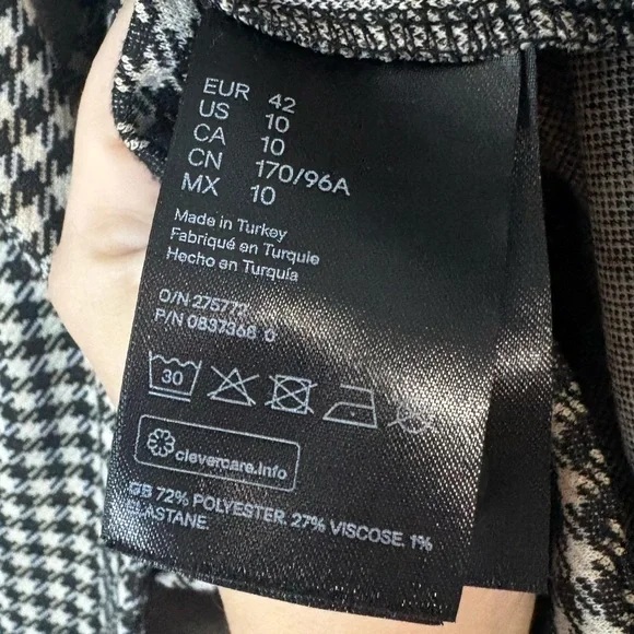 H&M size 10 Black and White Checkered Coat/Blazer, long sleeve button up office - Picture 6 of 9